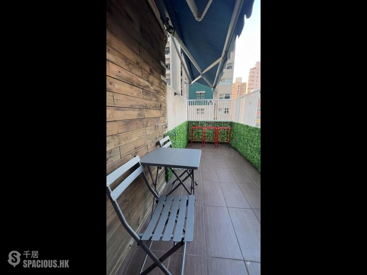 Mid Levels West - Cartwright Gardens 01
