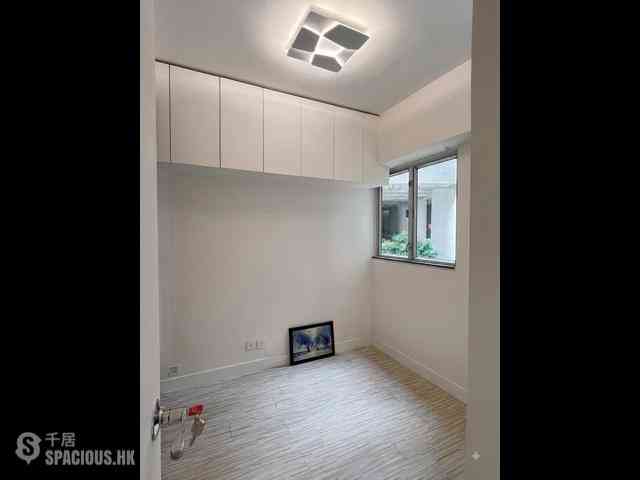 Mid Levels West - Cartwright Gardens 07