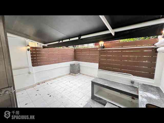 Sai Ying Pun - 4A, Second Street 01