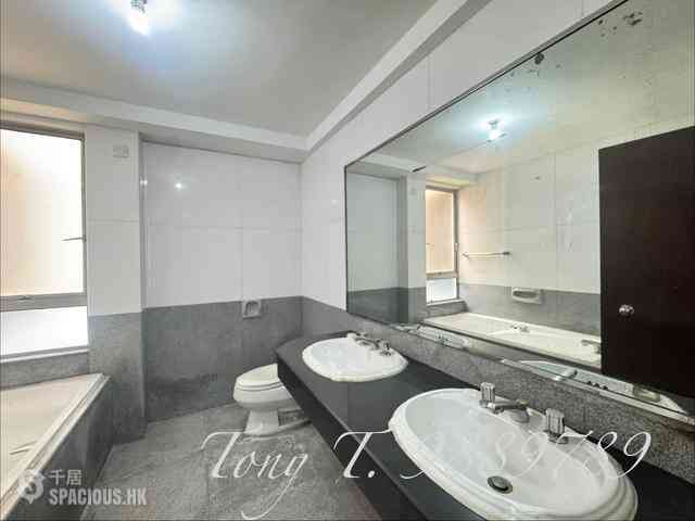 Mid Levels Central - Tregunter Tower 3 15