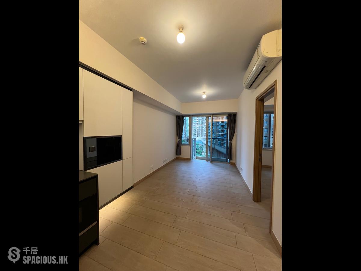 Tung Chung - Century Link Phase 1 Tower 5B 01