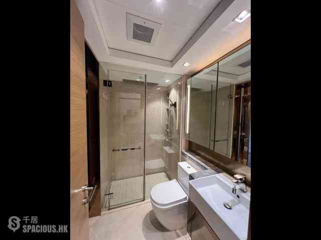 Tung Chung - Century Link Phase 1 Tower 5B 03