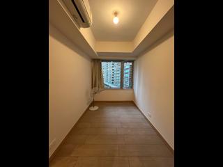 Tung Chung - Century Link Phase 1 Tower 5B 04
