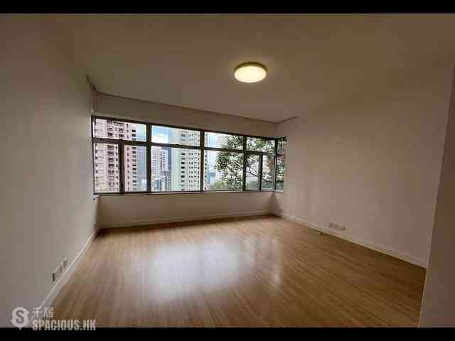 Mid Levels Central - Brewin Court 07