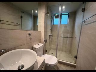 Mid Levels Central - Brewin Court 04