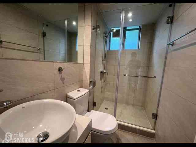 Mid Levels Central - Brewin Court 04