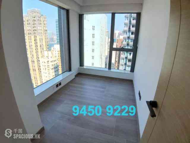 Sai Ying Pun - One・Artlane 02