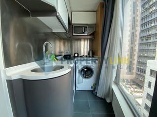 Central - Knight on Wyndham 11