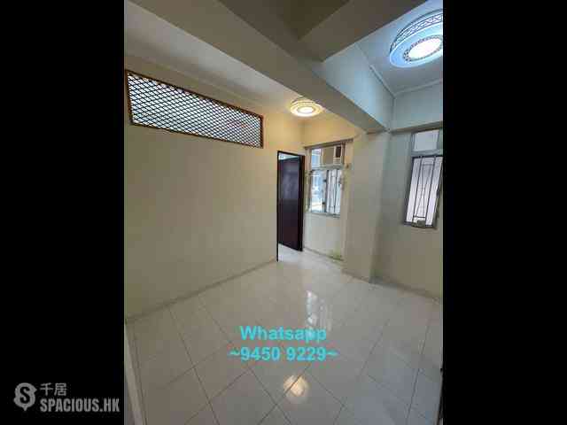 Sheung Wan - Ka Yue Building 02