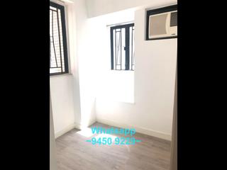 Sai Ying Pun - Fung King Court 04