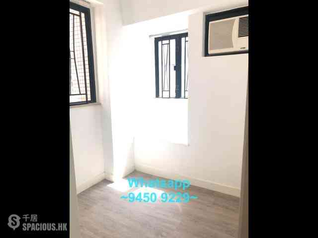 Sai Ying Pun - Fung King Court 04