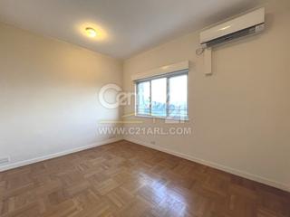 Chung Hom Kok - 30, Cape Road 11