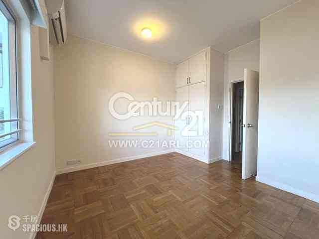 Chung Hom Kok - 30, Cape Road 12