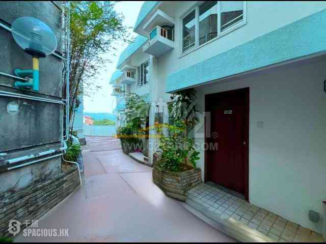 Chung Hom Kok - 30, Cape Road 17