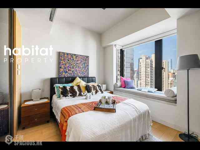Mid Levels Central - Gramercy 03