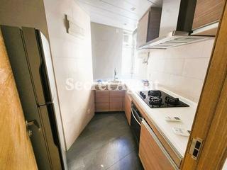 Mid Levels Central - Jing Tai Garden Mansion 05