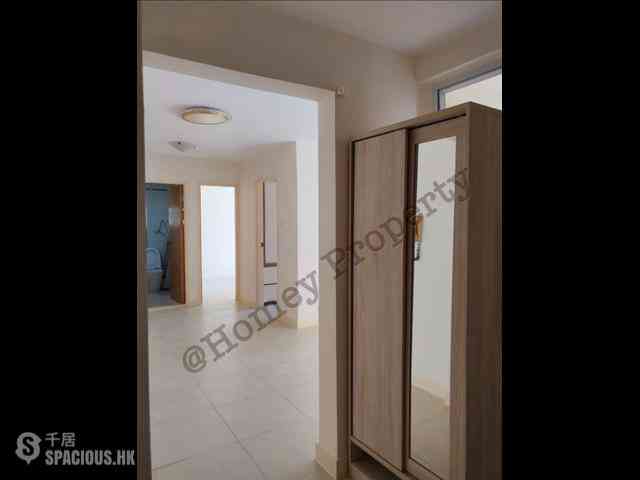 Chai Wan - Yee Tsui Court Yat Yee House (Block B) 04