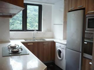 Mid Levels Central - Tavistock II 05