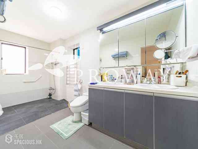 Mid Levels Central - Kennedy Heights 05