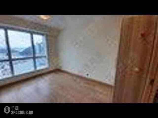 Wong Chuk Hang - Marinella Block 9 02