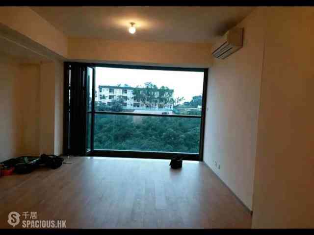 Shau Kei Wan - Island Garden 01