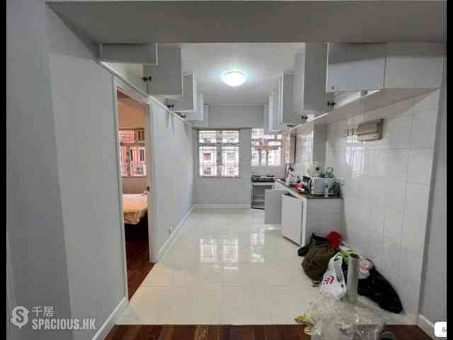Wan Chai - Wai Cheong Building 07