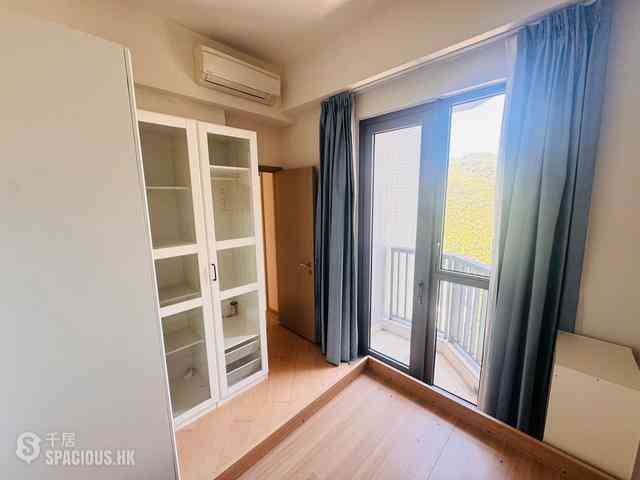 Wong Chuk Hang - The Southside Phase 1 Southland Tower 2A 05