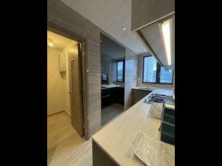 Wong Chuk Hang - The Southside Phase 1 Southland Tower 2B 04
