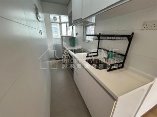 Mid Levels West - Cartwright Gardens 06