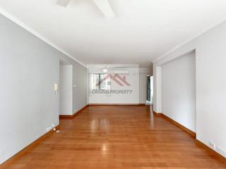 Mid Levels Central - Robinson Place 02