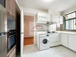 Mid Levels Central - Robinson Place 03