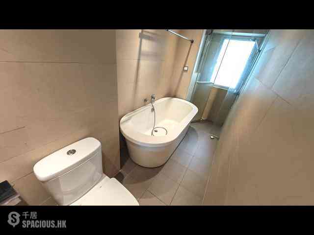 Sheung Wan - 76, Connaught Road West 12
