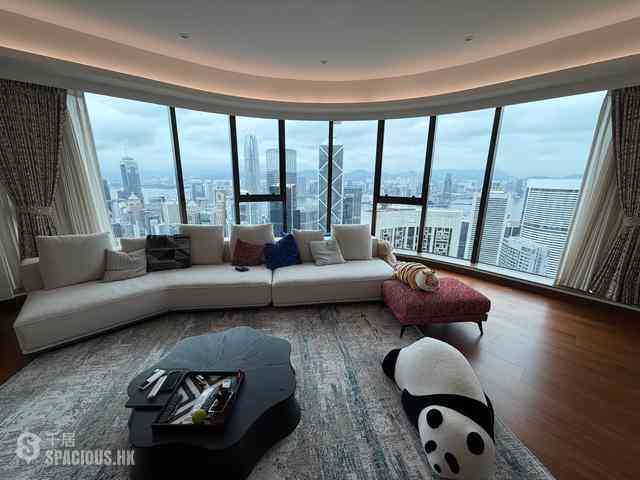 Mid Levels Central - Fairlane Tower 01