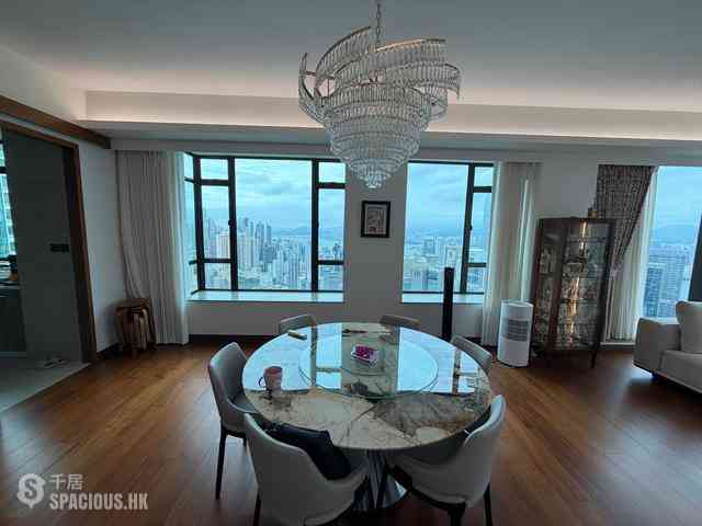 Mid Levels Central - Fairlane Tower 06