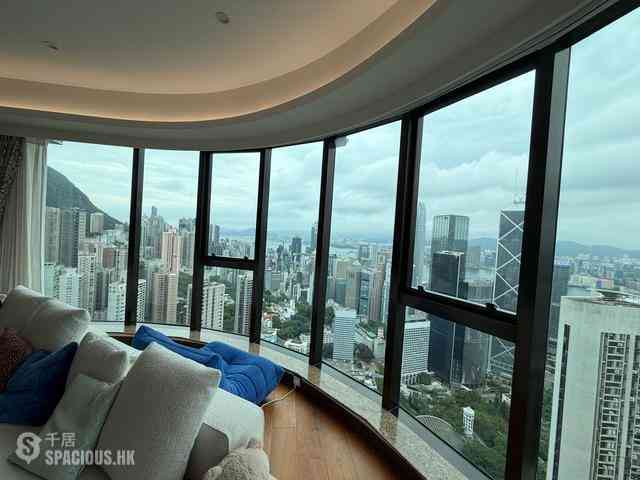 Mid Levels Central - Fairlane Tower 07