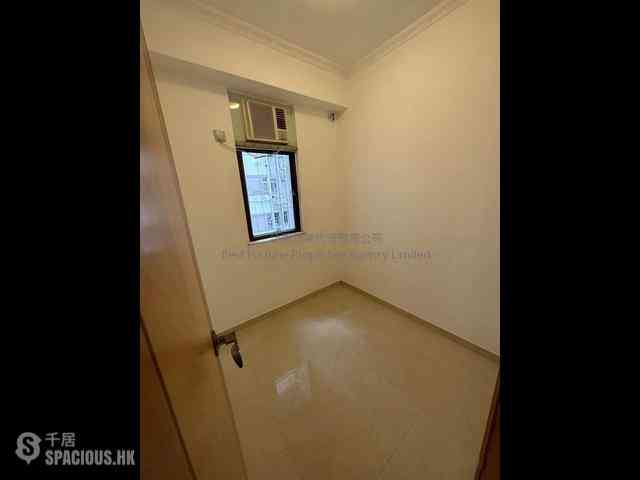 Kennedy Town - Smithfield Court Block 2 03