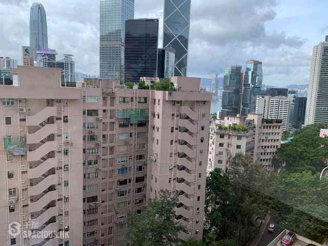 Mid Levels Central - Greenland Court 11
