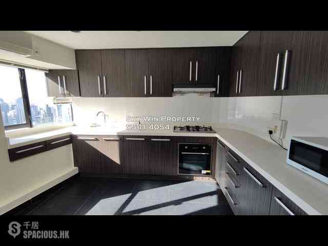 Mid Levels Central - Birchwood Place 04