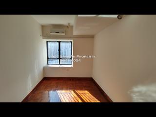 Mid Levels Central - Birchwood Place 08