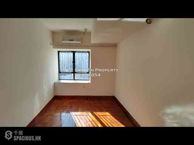 Mid Levels Central - Birchwood Place 08