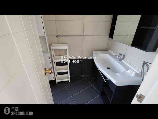 Mid Levels Central - Birchwood Place 10