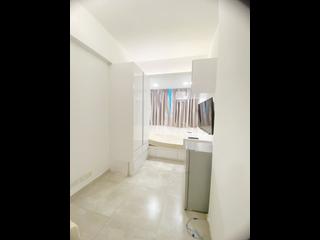 Causeway Bay - Po Wing Building Block 108-120 Percival Street 03