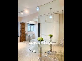 Mid Levels West - Cartwright Gardens 02