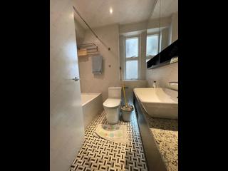Mid Levels West - Realty Gardens Paris Court (Block 2) Paris Court 18