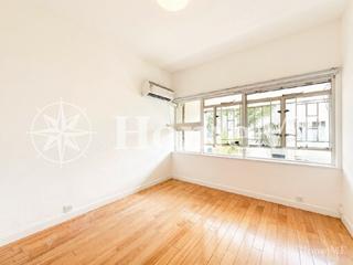 Pok Fu Lam - Bisney Villas 11