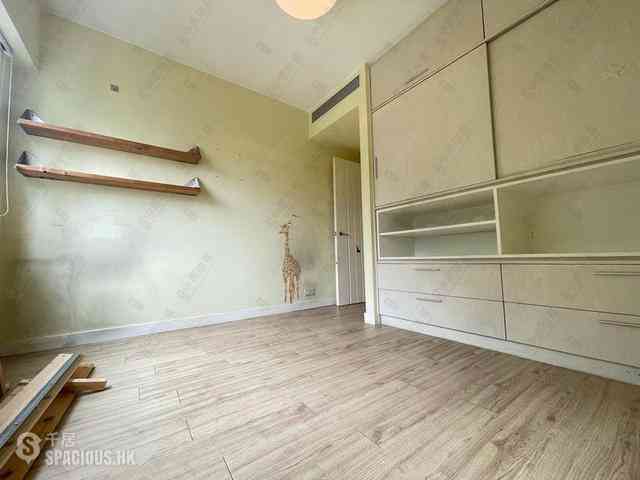 Mid Levels West - Realty Gardens Paris Court (Block 2) Paris Court 10