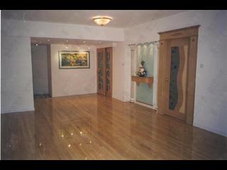 Mid Levels West - Realty Gardens Paris Court (Block 2) Paris Court 05