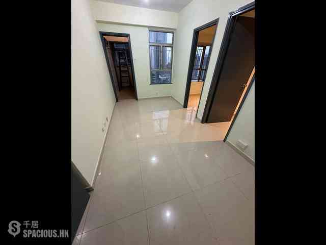 Sai Ying Pun - Wing Sing Court 03