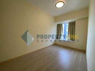 Soho - Centrestage 13