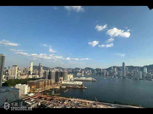 West Kowloon - The Arch 15